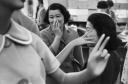 Marc Riboud, Japonaises et jeux de mains [inédit], Tokyo, 1958 (c) Marc Riboud