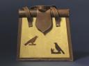 Sac à main en marqueterie de bois et cuir, vers 1943 (c) E. Emo et S. Piera / Galliera / Roger-Viollet