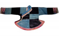 Veste de femme du groupe ethnique Zhuang. Patchwork d’indigo Guangxi. Chine  © Catherine Legrand