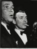 Henry Fonda et un ami, vers 1949. 35,4 x 28,2 cm - (c) Weegee (Arthur Fellig)/International Center of Photography/Getty Images