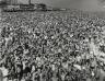 Coney Island, 22 juillet 1940. 28 x 36,2 cm - (c) Weegee (Arthur Fellig)/International Center of Photography/Getty Images