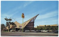 Kon Tiki Hotel, Phoenix, Arizona, 1961 © D.R.
