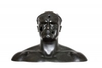 Adolfo Wildt Mussolini, dit aussi Dux ou il Duce, vers 1923. Bronze. Italie, collection privée